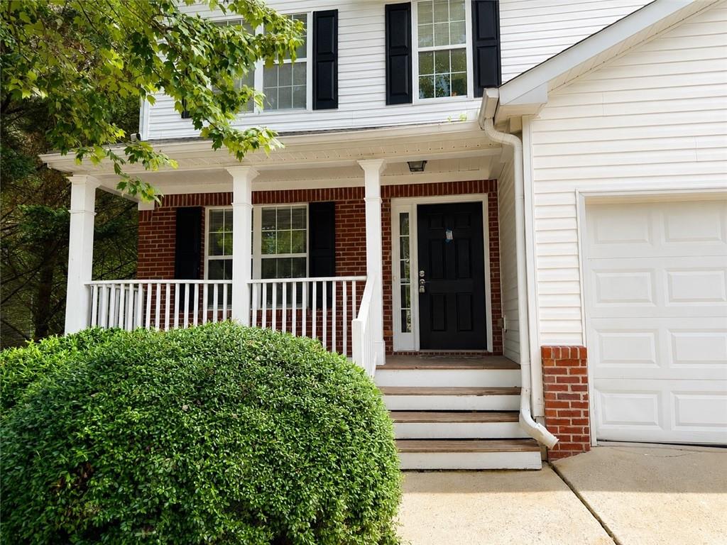 119 Bainbridge Court Property Photo 2