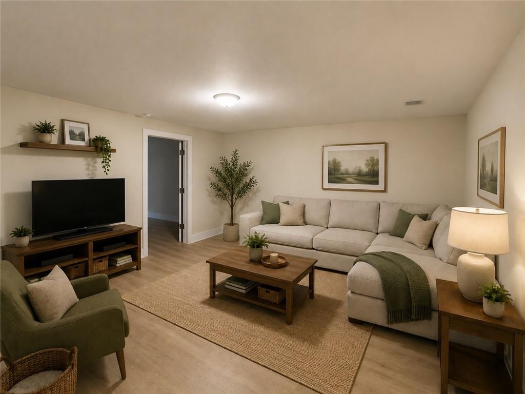 119 Bainbridge Court Property Photo 22