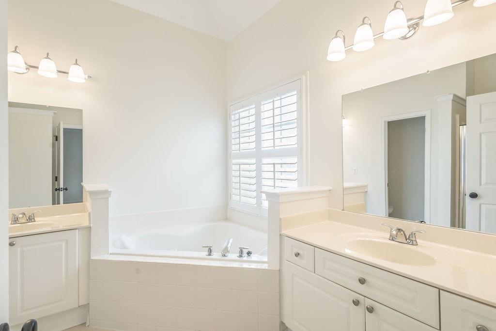 41 Pecan Crescent Property Photo 19