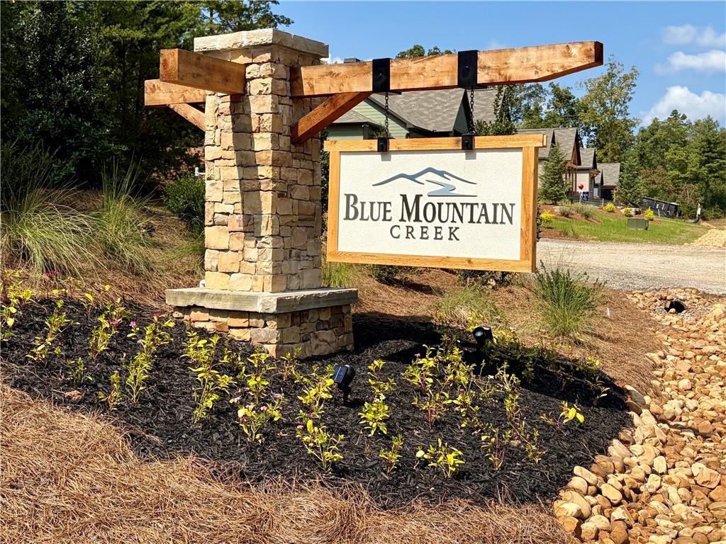 02 Blue Mountain Road Property Photo 1