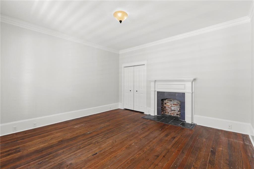 1355 Mercer Avenue Property Photo 6