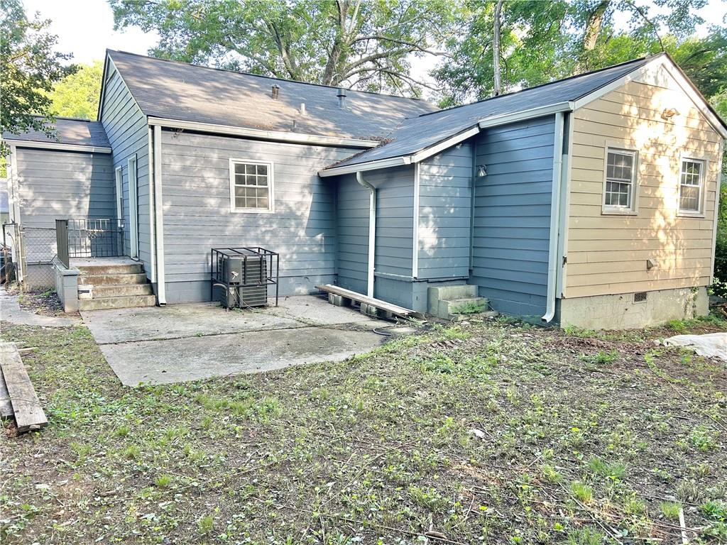 1452 Ryan Street Sw Property Photo 5