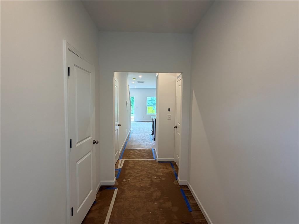 325 Rolling Green Road Property Photo 2