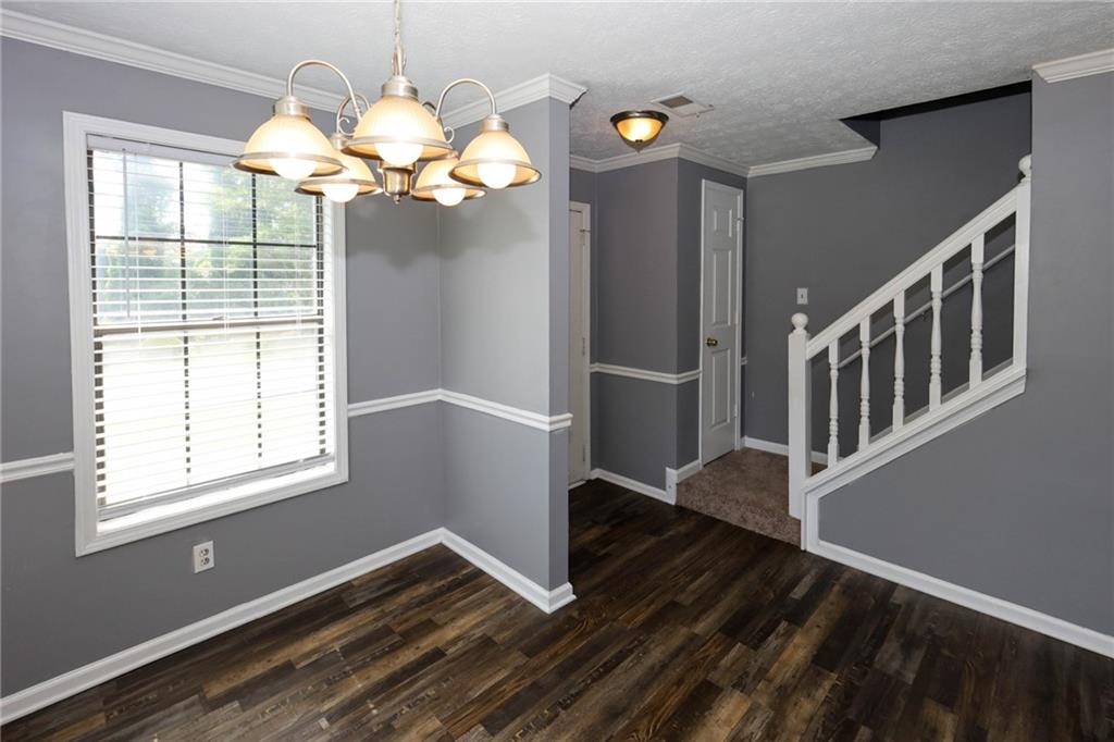 5461 Park Place S Property Photo 5