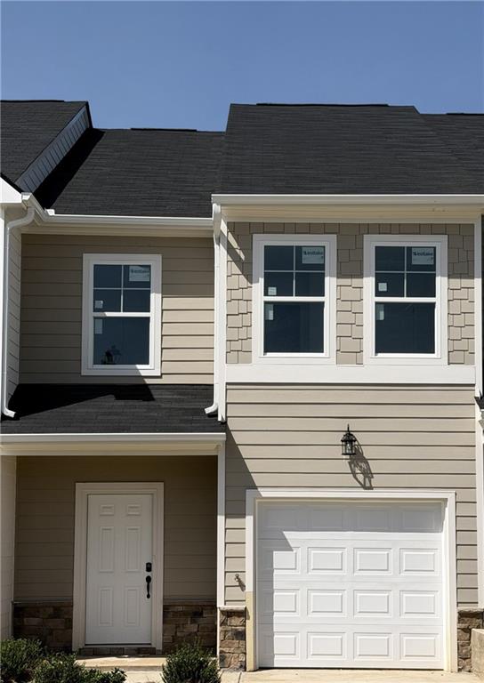 323 Rolling Green Road Property Photo 1