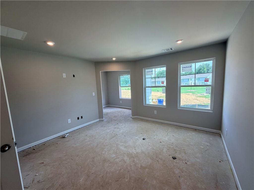 321 Rolling Green Road Property Photo 7