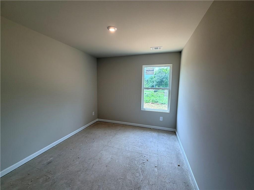 321 Rolling Green Road Property Photo 12
