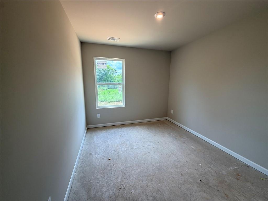 321 Rolling Green Road Property Photo 13