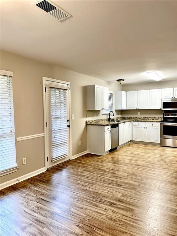 5670 Windswept Trace Property Photo 3