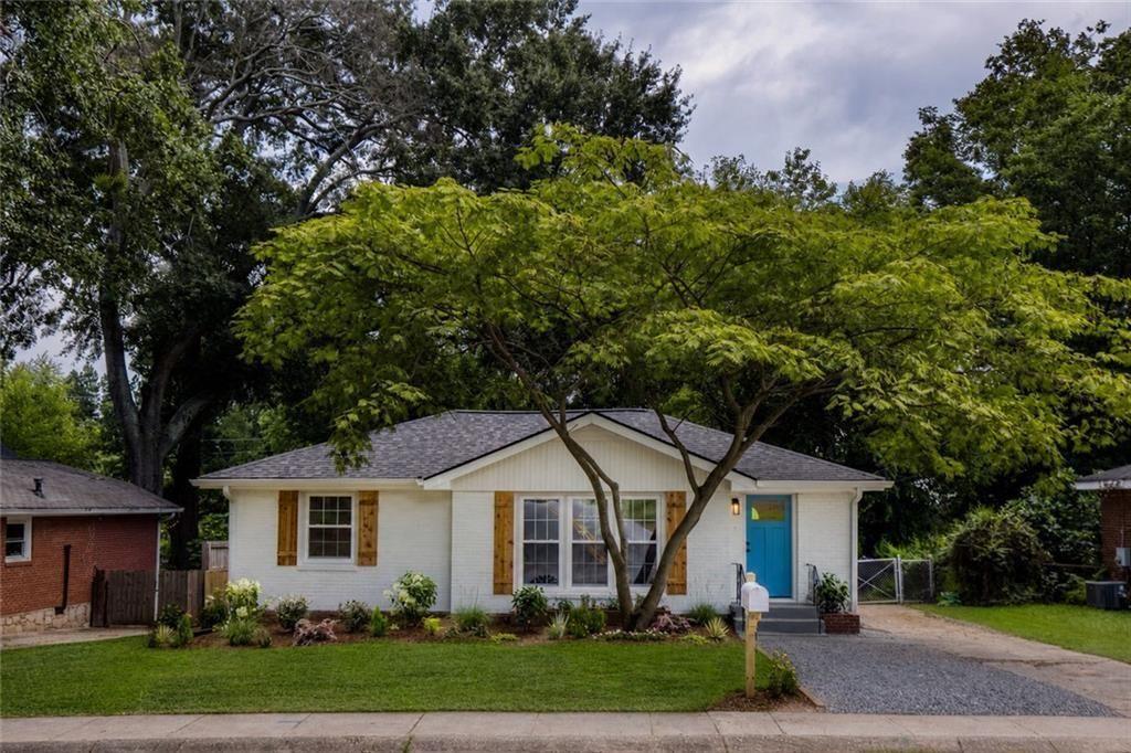 216 Austin Avenue Ne Property Photo 1