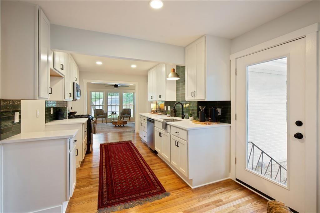 216 Austin Avenue Ne Property Photo 26