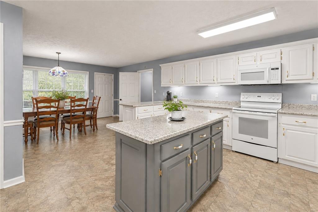 305 Mountain Brook Road Property Photo 14