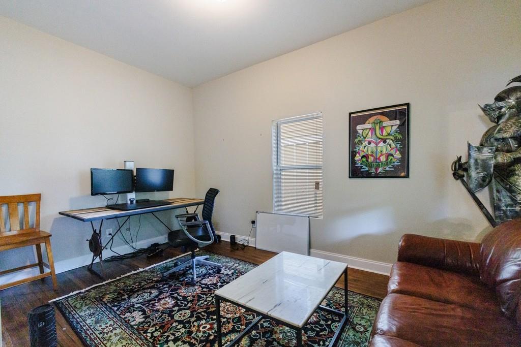 358 Clifford Avenue Property Photo 7