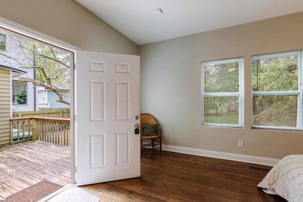 358 Clifford Avenue Property Photo 13