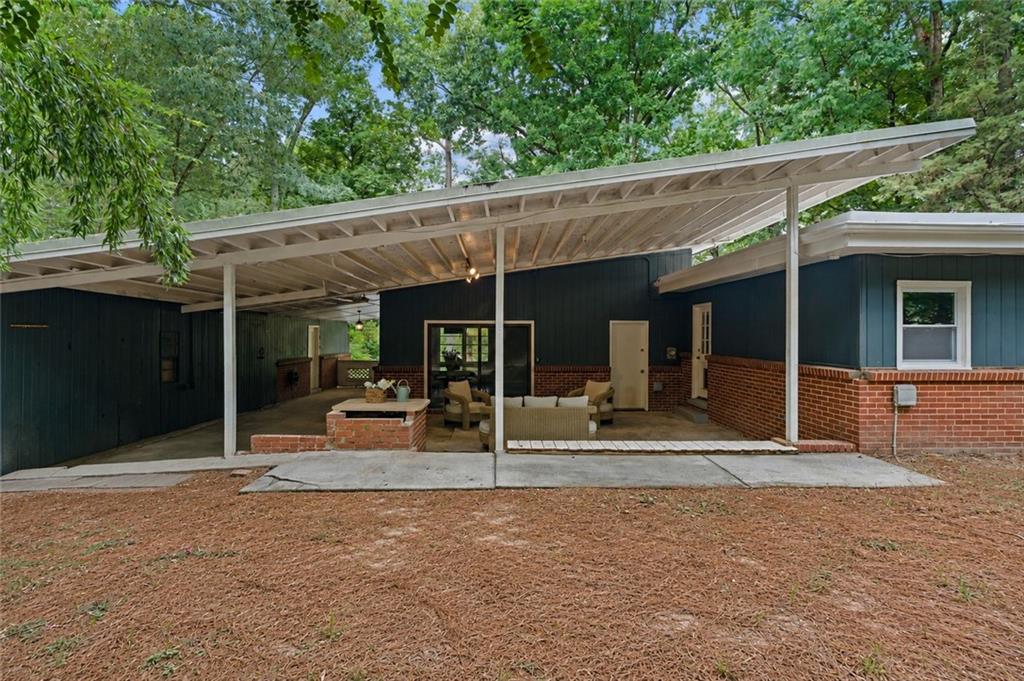 3229 Westmart Lane Property Photo 15