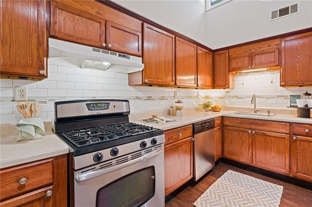 3229 Westmart Lane Property Photo 19