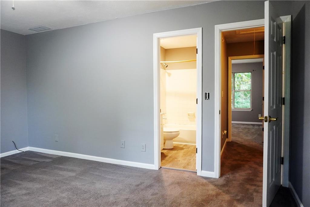 1082 Huntington Trace Se Property Photo 19
