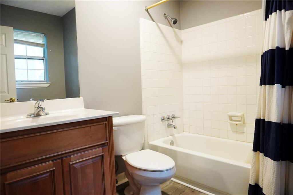1082 Huntington Trace Se Property Photo 20