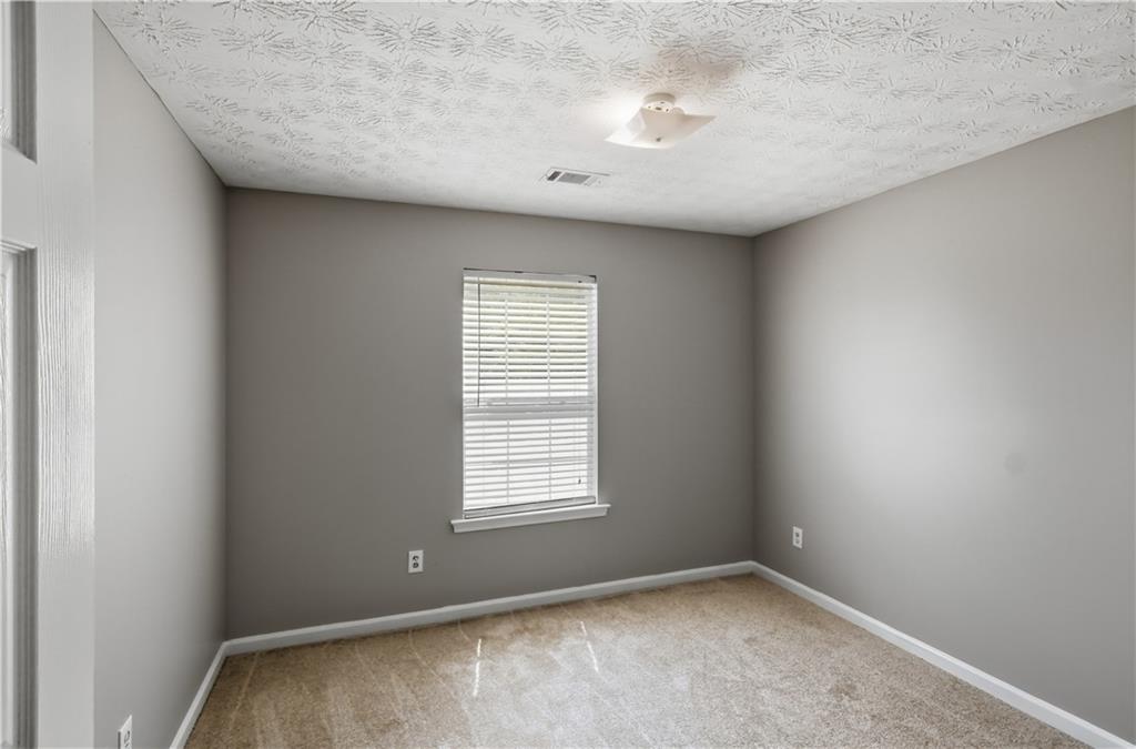 165 Syracuse Lane Property Photo 15