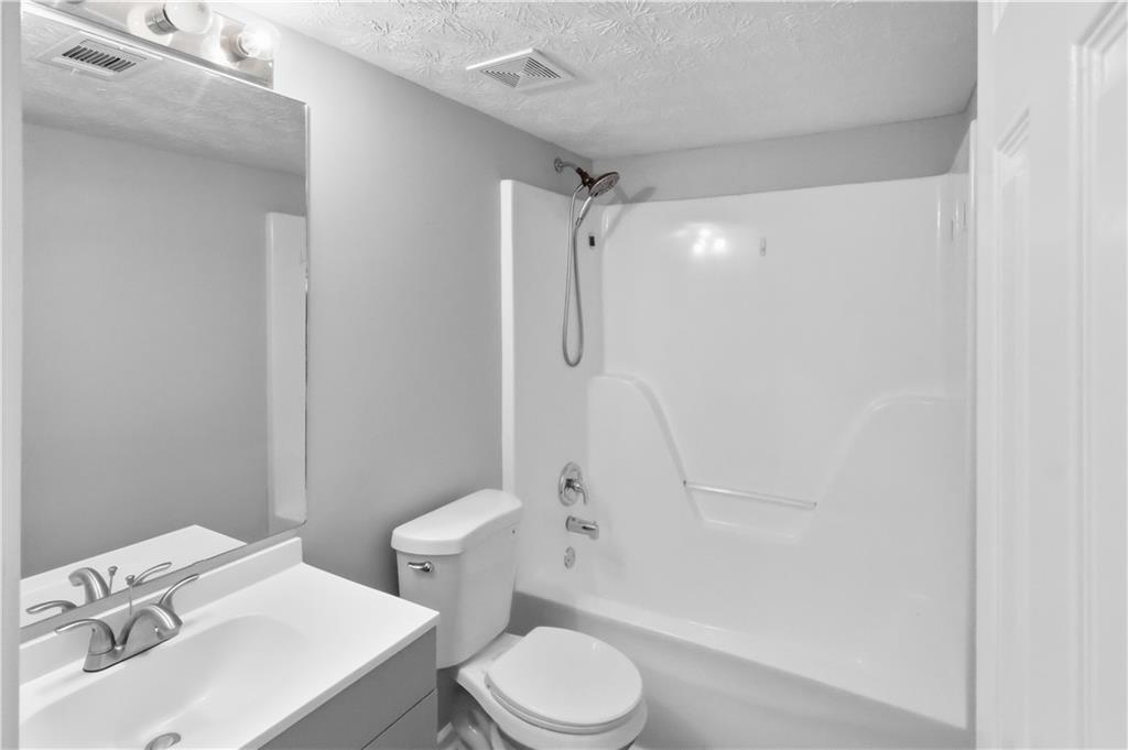 165 Syracuse Lane Property Photo 22