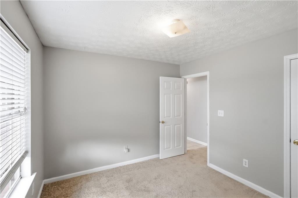 165 Syracuse Lane Property Photo 24