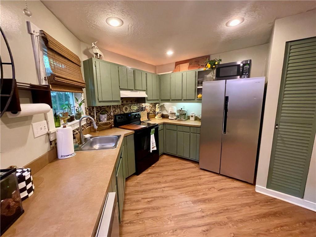 3215 The Trail Road Property Photo 13