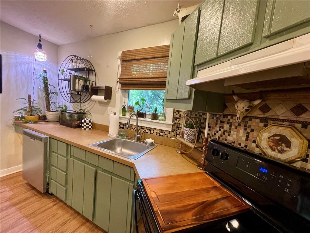 3215 The Trail Road Property Photo 14