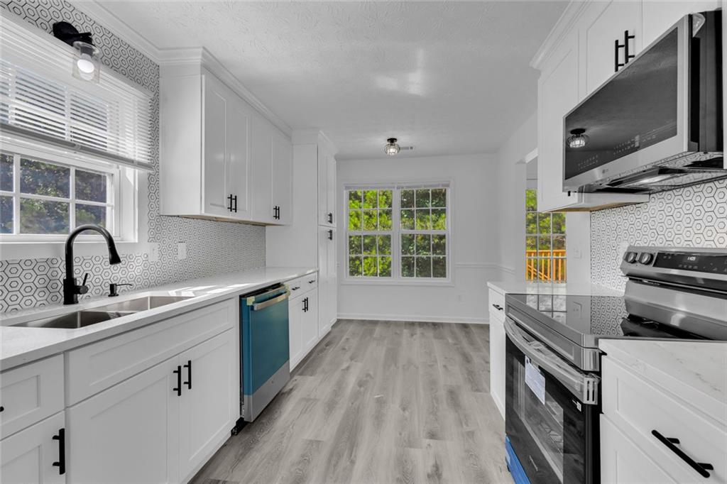 145 Clover Valley Drive Property Photo 11