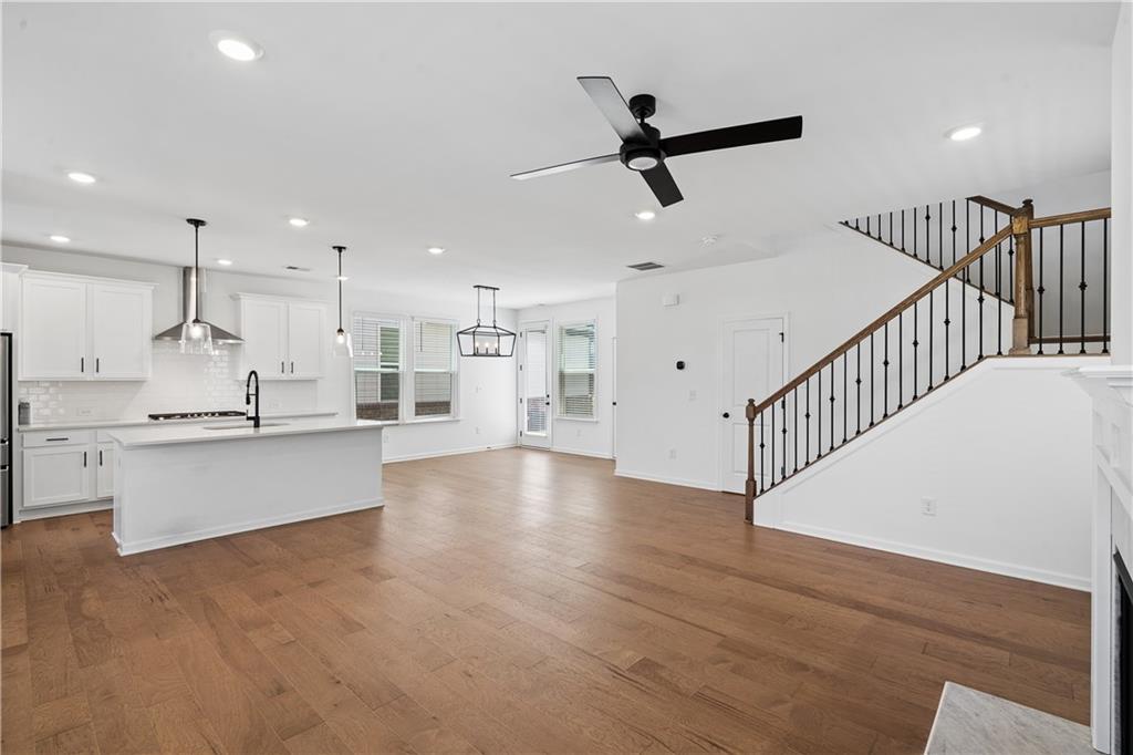 4448 Encore Park Crossing Property Photo 5