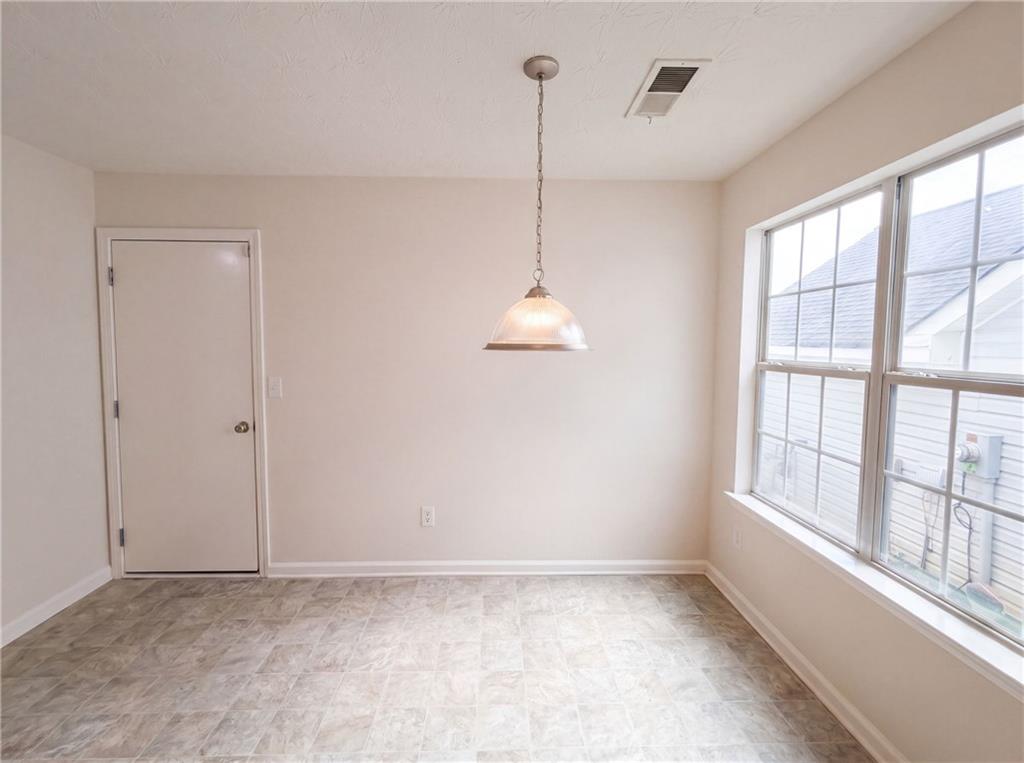 55 Lassiter Drive Property Photo 8