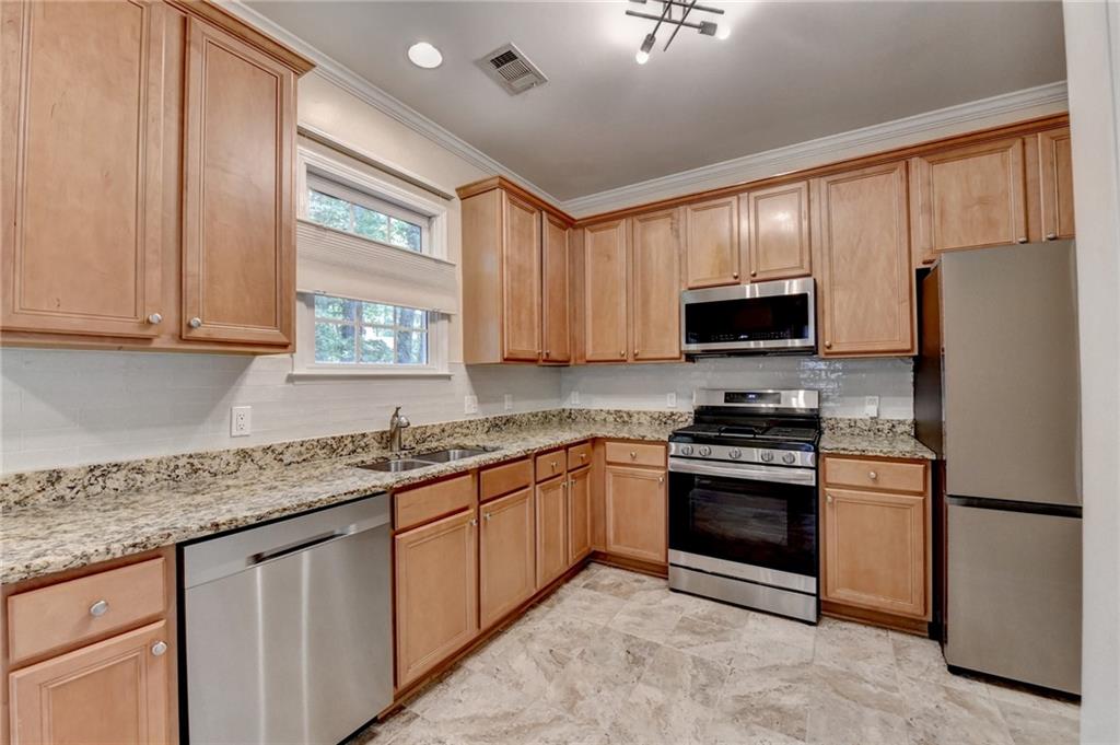 778 Gardenside Circle Se Property Photo 15