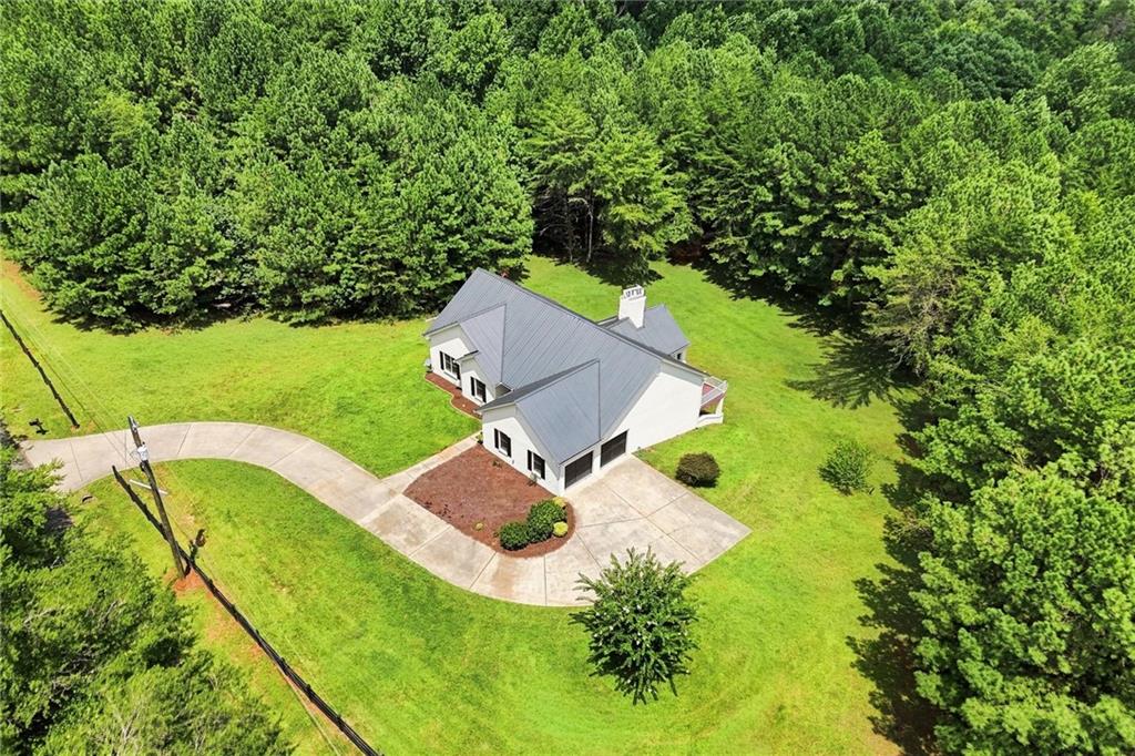 1835 Arnold Spence Road Property Photo 1