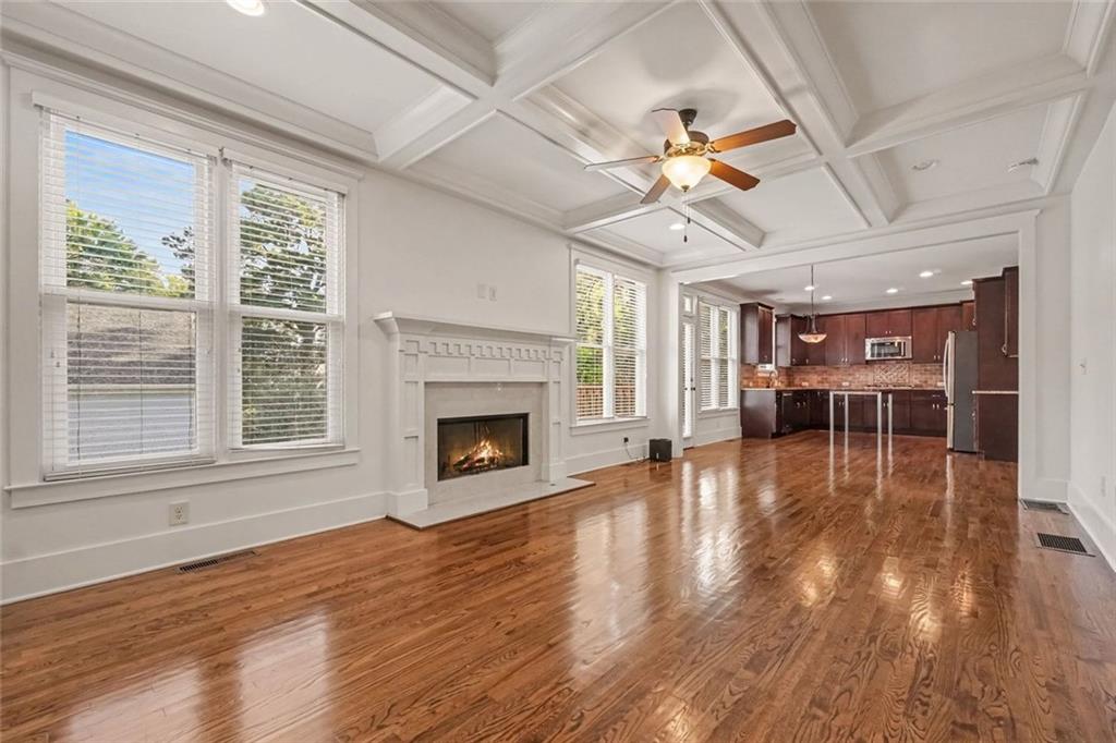 1415 Hawthorne Avenue Se Property Photo 7