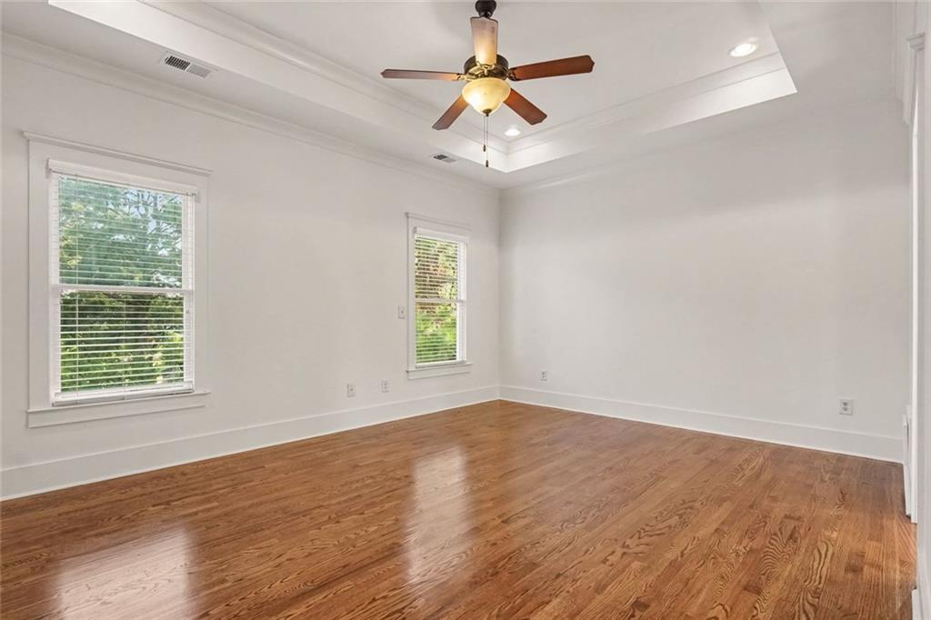 1415 Hawthorne Avenue Se Property Photo 15
