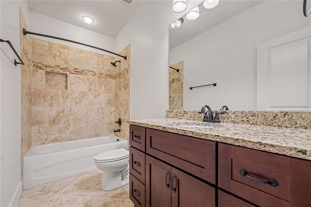 1415 Hawthorne Avenue Se Property Photo 27