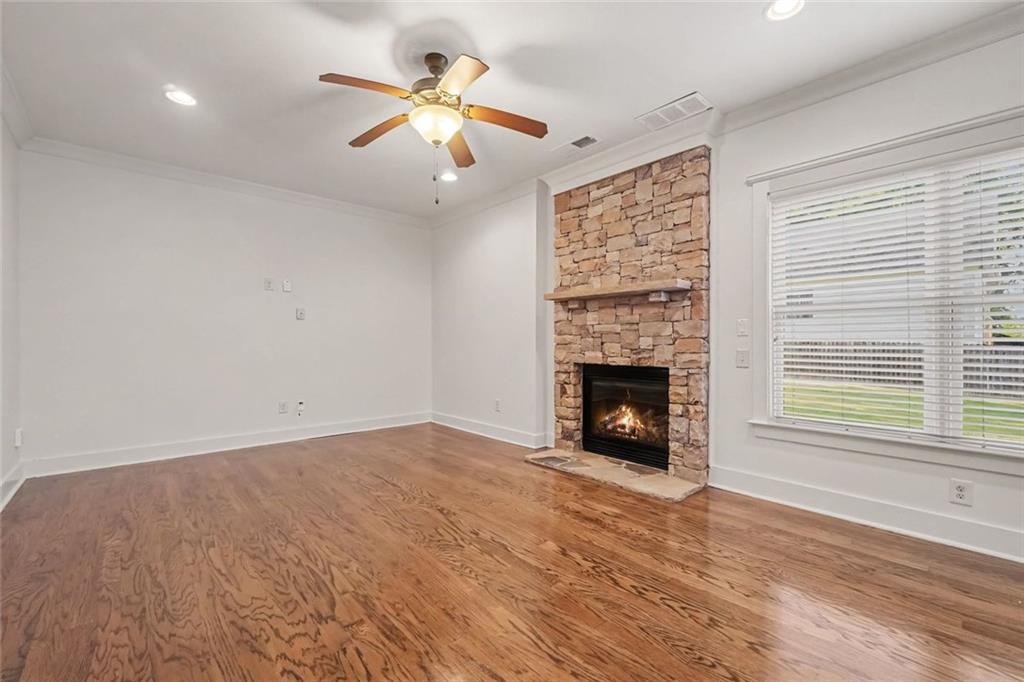 1415 Hawthorne Avenue Se Property Photo 30