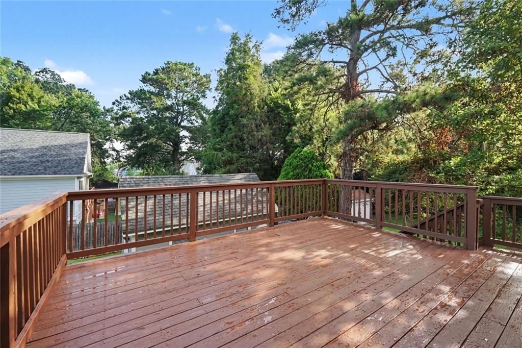 1415 Hawthorne Avenue Se Property Photo 34