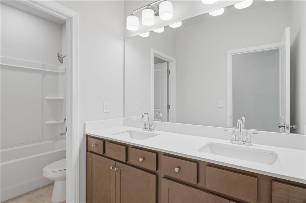 146 Aspen Hall Drive Property Photo 23