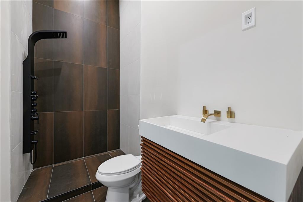 2147 Briarwillow Drive Property Photo 30