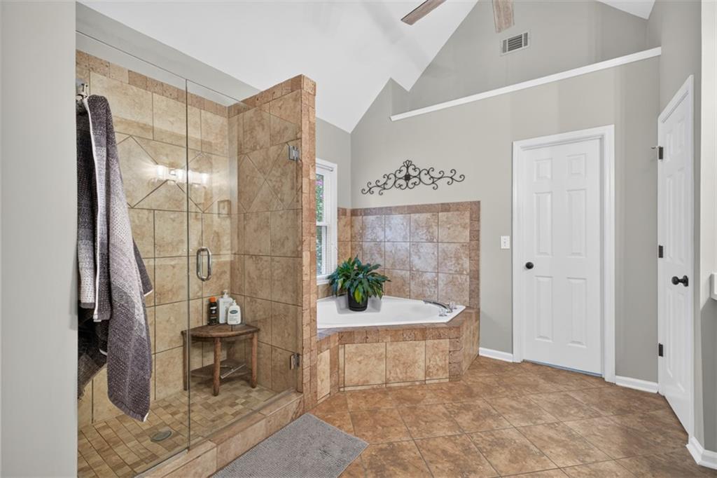 1400 Watercove Lane Property Photo 19