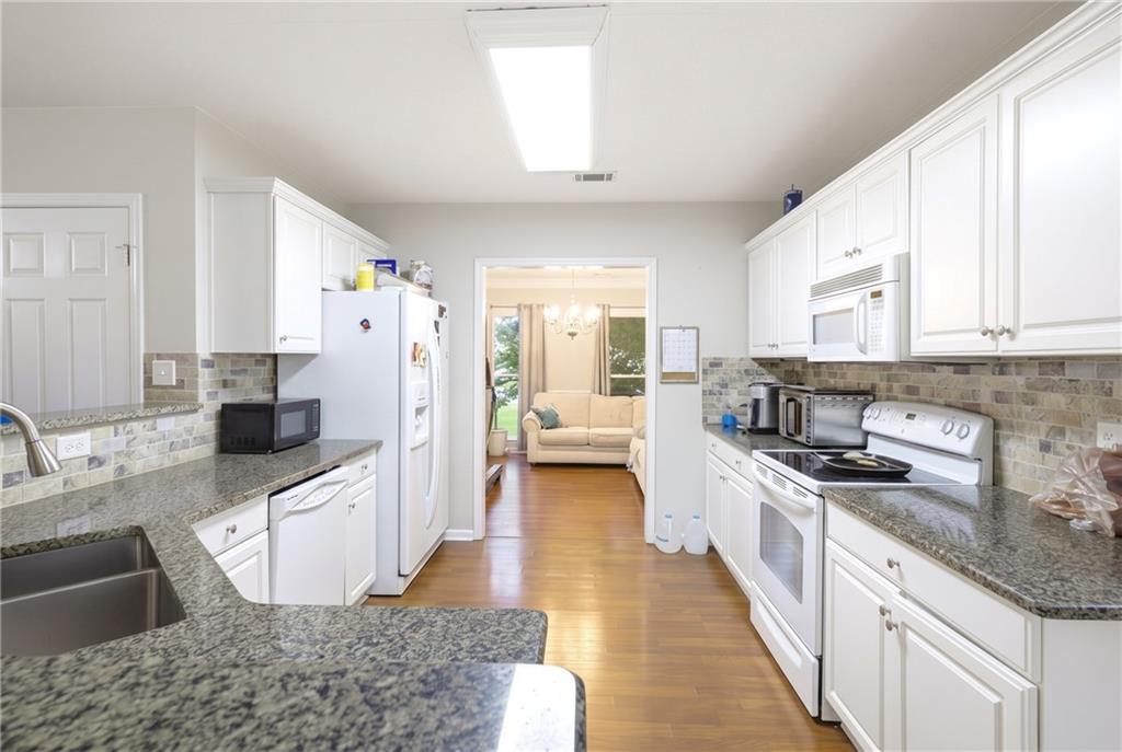 1920 Westover Lane Nw Property Photo 10