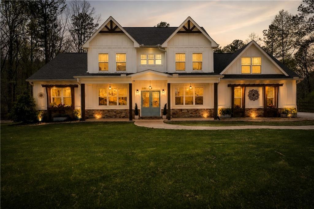 401 Blossom Trail