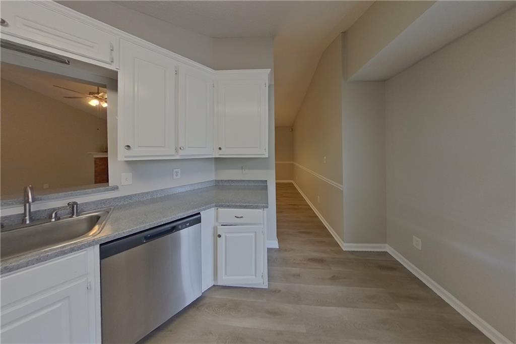 7818736 Property Photo 4