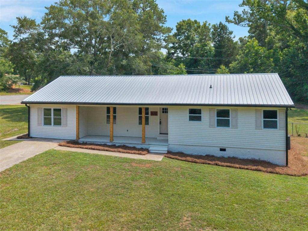 976 Hampton Locust Grove Road Property Photo 2