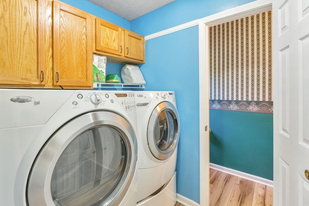 1675 Round Road Property Photo 13