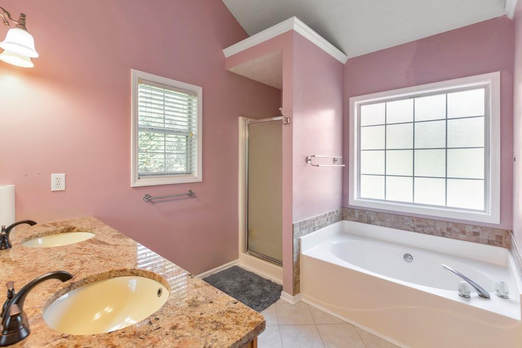 1675 Round Road Property Photo 21