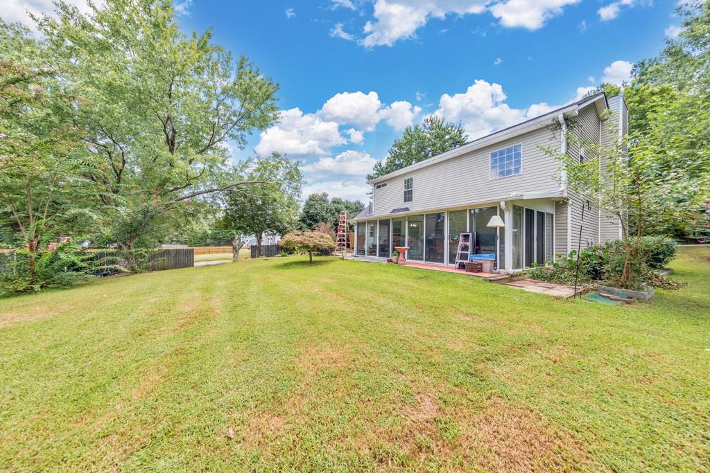 1675 Round Road Property Photo 30