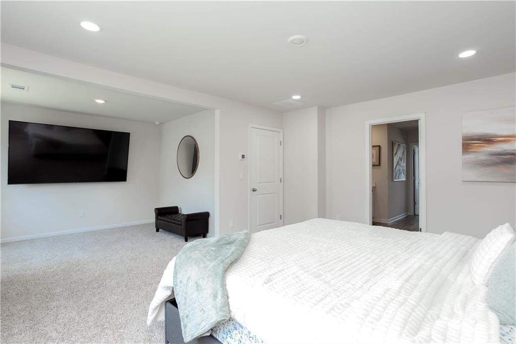 607 Runnel Drive Property Photo 16