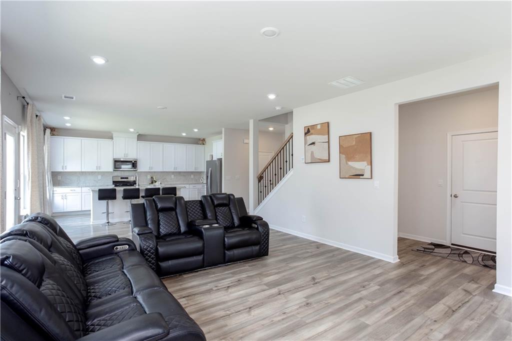 607 Runnel Drive Property Photo 30
