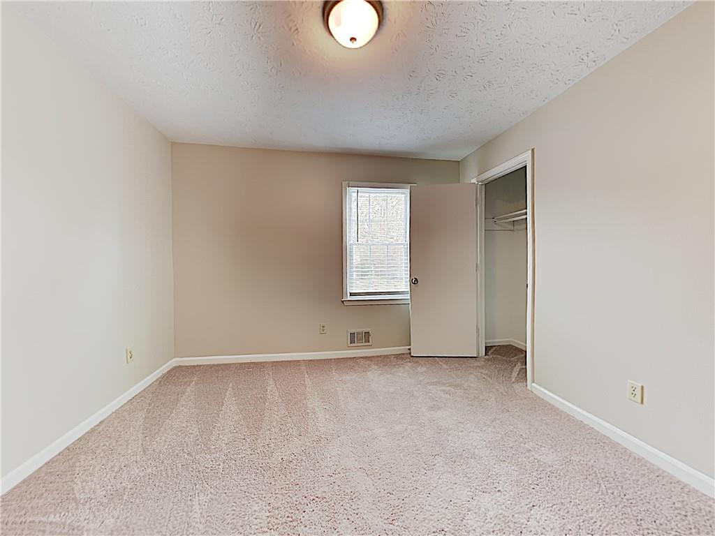 7818766 Property Photo 9